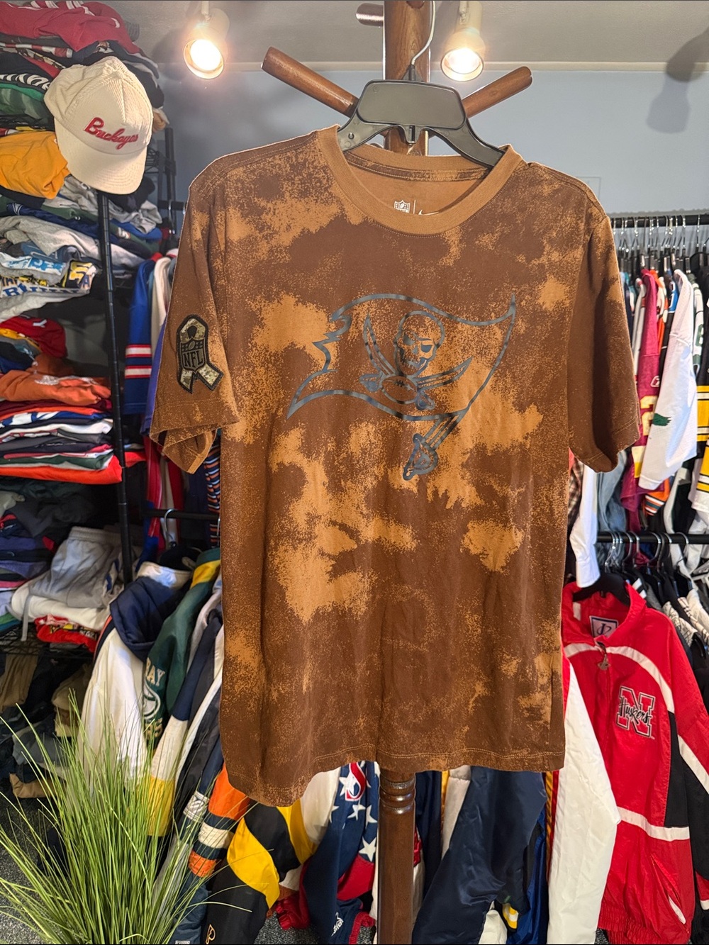 Tampa Bay Buccaneers Camo T-Shirt - Salute to Service